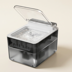 Hydra fountain — studio packshot